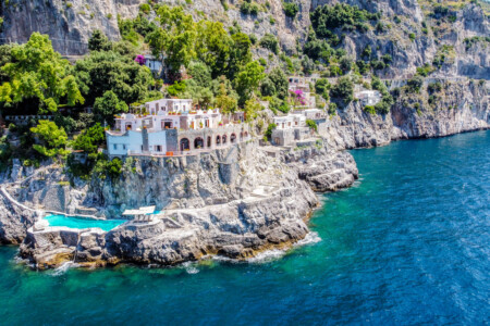 luxury villa to rent in positano